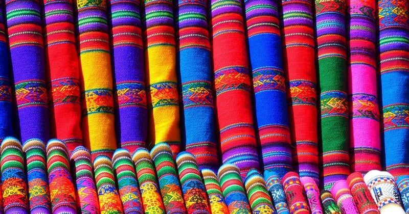 Textiles innovants remplacent le cuir animal : la révolution mode
